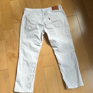 Levi's Men's White 541 Straight Athletic Fit Jeans